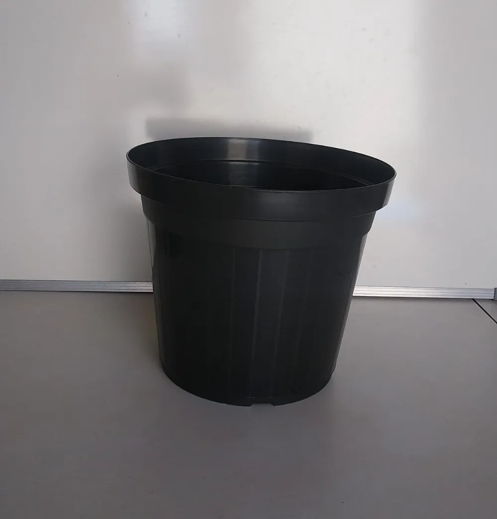 Vaso para plantas de plástico M PRETO