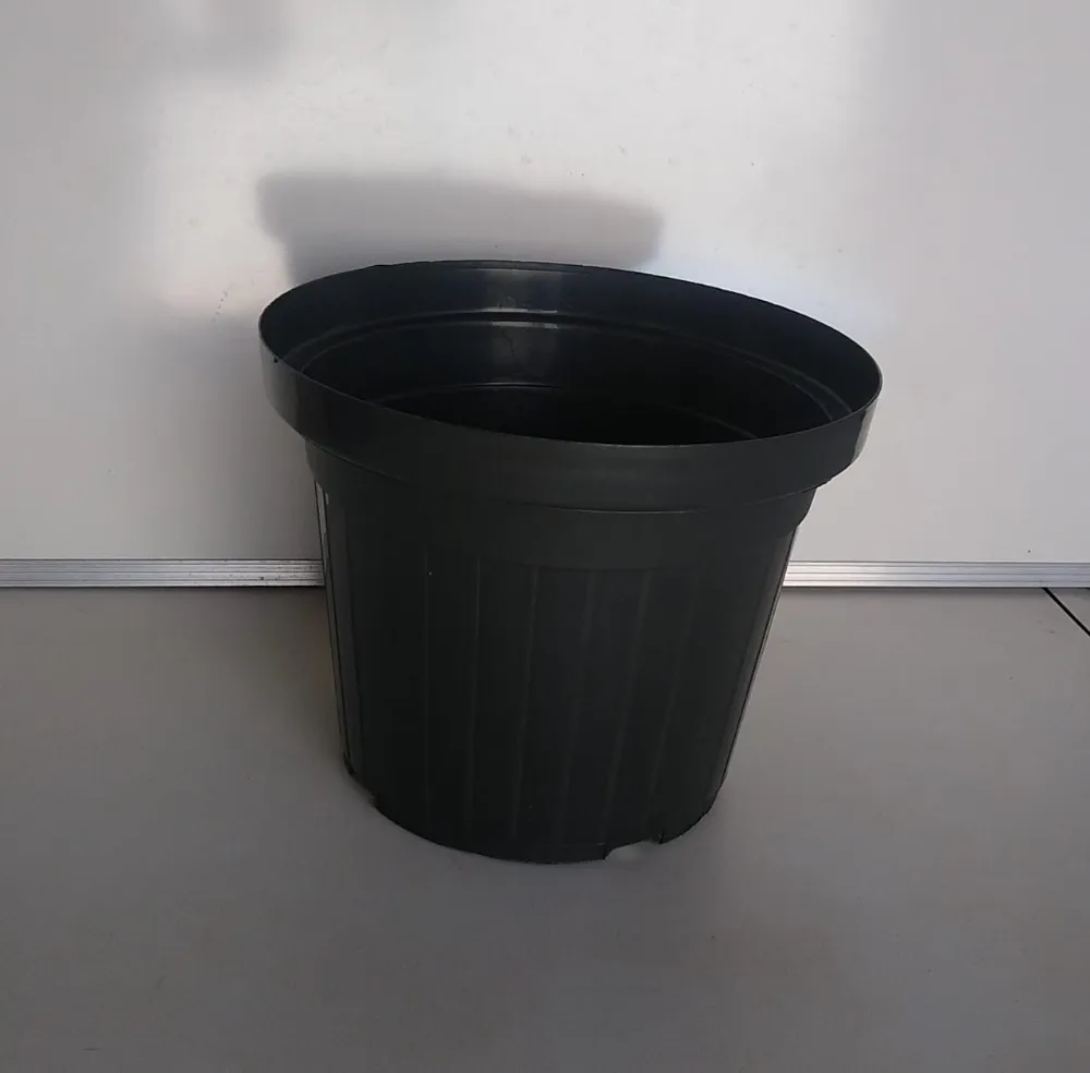 Vaso para plantas de plástico G PRETO